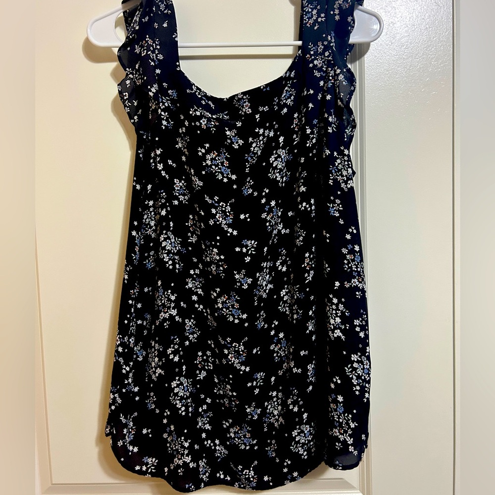 Loft Large floral sleeveless blouse